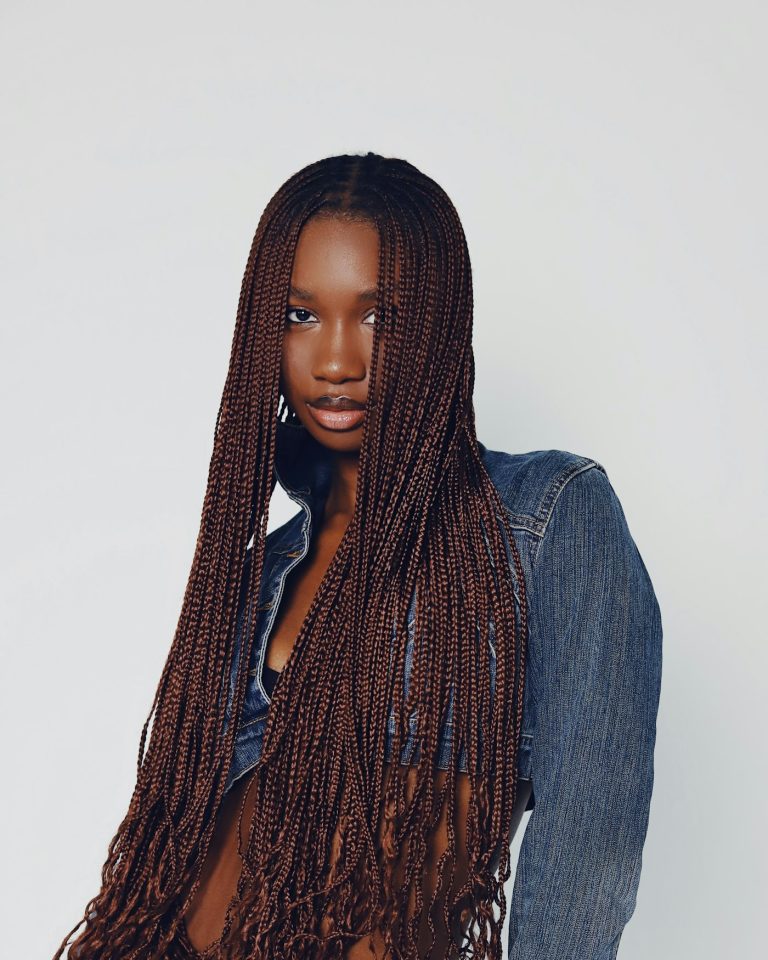 Woman wearing long knotless braids in San Diego